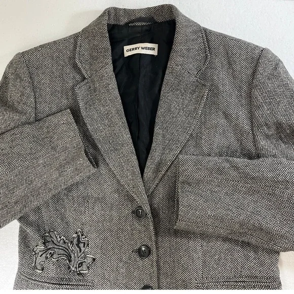 Gerry Weber Womens Herringbone‎ Tweed Blazer Size 8 Embroidered Detail - Picture 4 of 12
